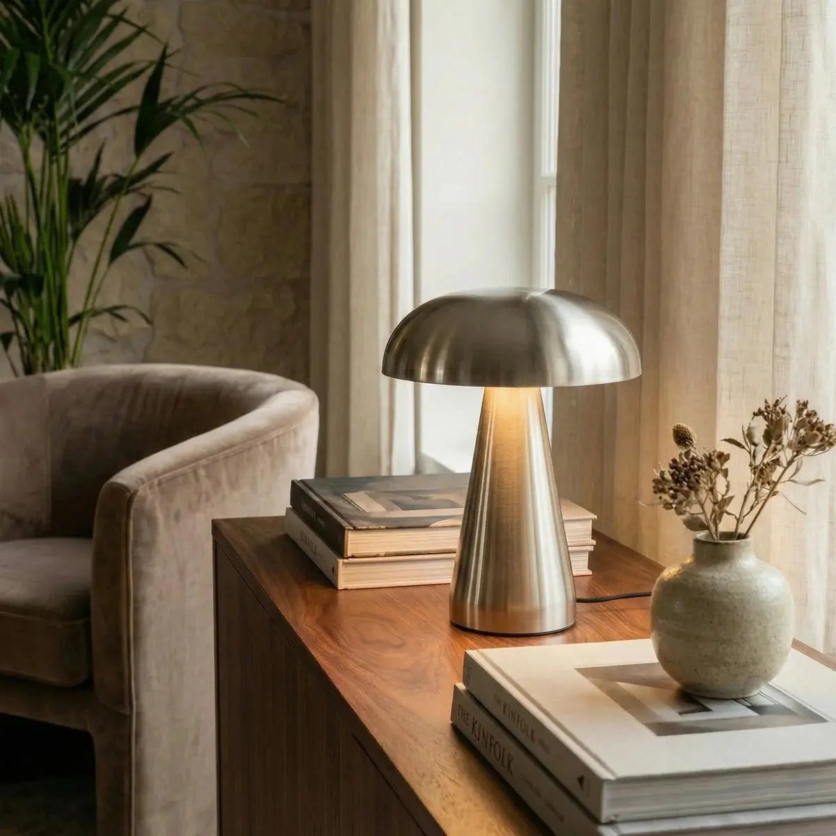 Metallic Mushroom Table Lamp – Wireless LED Touch Light Unique